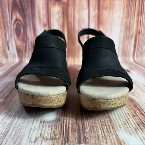 Clarks ANNADEL IVORY Size 8 Black Suede Cork Wedge Heel Sandals Open Toe Shoes - Picture 2 of 10
